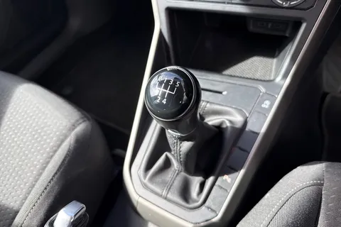 MW21UMZ Volkswagen Polo 1.0 TSI Match Euro 6 (s/s) 5dr Thumbnail #24