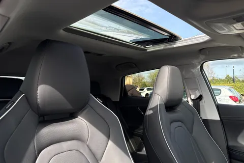 24 of 67 for Omoda 5 1.6 TGDI Noble DCT Euro 6 (s/s) 5dr