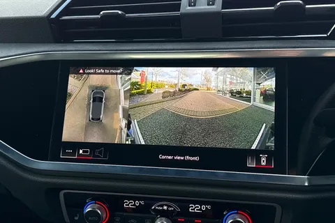 DF23AFY Audi RS Q3 Vorsprung 400 PS S tronic Thumbnail #36