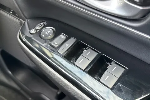 MF22PYX Honda CR-V 2.0 i-MMD Hybrid EX 5dr eCVT Thumbnail #43