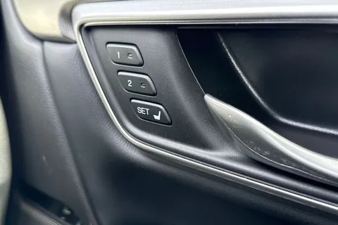 MF22PYX Honda CR-V 2.0 i-MMD Hybrid EX 5dr eCVT Thumbnail #44