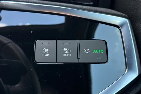 DF23AFY Audi RS Q3 Vorsprung 400 PS S tronic Thumbnail #43