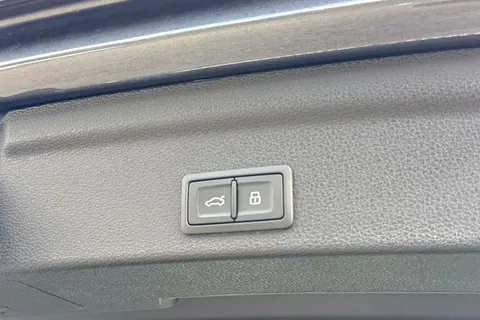 DF23AFY Audi RS Q3 Vorsprung 400 PS S tronic Thumbnail #45