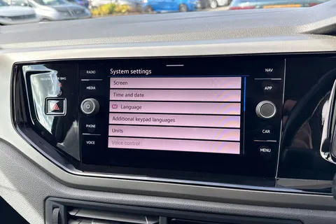 MW21UMZ Volkswagen Polo 1.0 TSI Match Euro 6 (s/s) 5dr Thumbnail #49