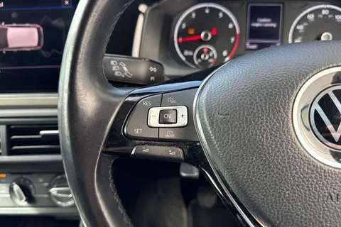 MW21UMZ Volkswagen Polo 1.0 TSI Match Euro 6 (s/s) 5dr Thumbnail #52