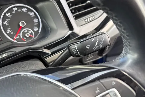 MW21UMZ Volkswagen Polo 1.0 TSI Match Euro 6 (s/s) 5dr Thumbnail #55