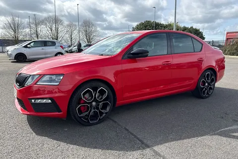 DF69LPJ Škoda Octavia 2.0 TSI vRS Challenge DSG Euro 6 (s/s) 5dr Thumbnail #28