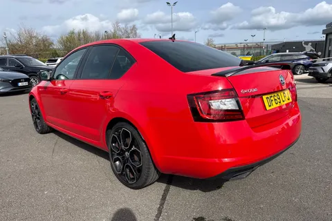 DF69LPJ Škoda Octavia 2.0 TSI vRS Challenge DSG Euro 6 (s/s) 5dr Thumbnail #30
