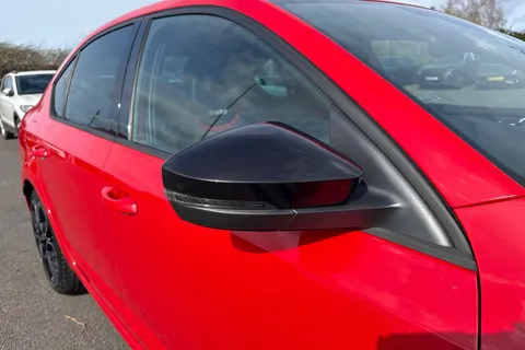 DF69LPJ Škoda Octavia 2.0 TSI vRS Challenge DSG Euro 6 (s/s) 5dr Thumbnail #37