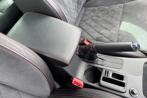 DF69LPJ Škoda Octavia 2.0 TSI vRS Challenge DSG Euro 6 (s/s) 5dr Thumbnail #60