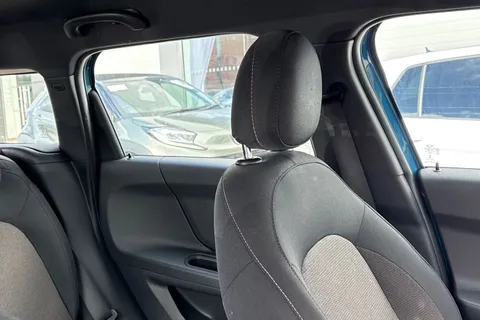 36 of 64 for Mini Countryman 2.0 Cooper D Euro 6 (s/s) 5dr