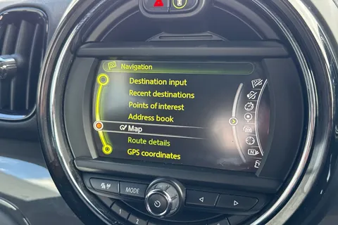 46 of 64 for Mini Countryman 2.0 Cooper D Euro 6 (s/s) 5dr