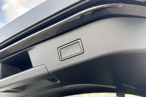 KP75ZUC Volkswagen ID.4 210kW 4MOTION Match Pro 77kWh ⭐ electric Seats & massage feature, Heads Up⭐ Thumbnail #28