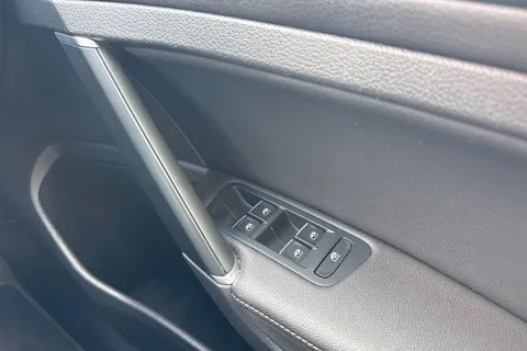 HJ20FDL Volkswagen Golf 2.0 TSI 300 R 5dr 4MOTION DSG Thumbnail #22