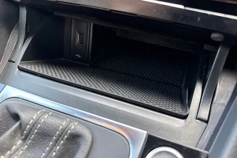 HJ20FDL Volkswagen Golf 2.0 TSI 300 R 5dr 4MOTION DSG Thumbnail #41