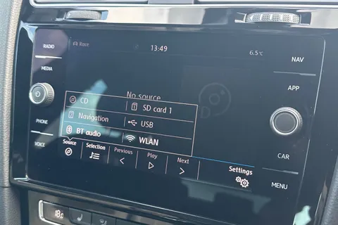 HJ20FDL Volkswagen Golf 2.0 TSI 300 R 5dr 4MOTION DSG Thumbnail #50