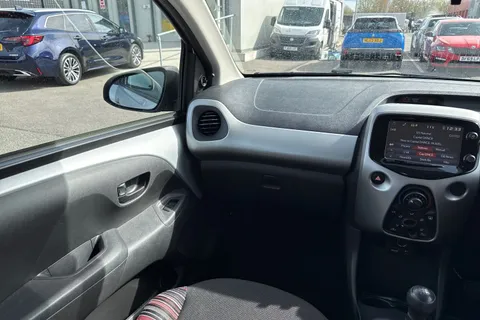 20 of 59 for Citroën C1 1.2 PureTech Feel Euro 6 5dr