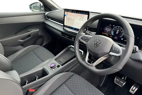  Volkswagen T-Roc 1.5 eTSI MHEV R-Line DSG Euro 6 (s/s) 5dr Thumbnail #14