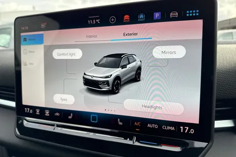  Volkswagen T-Roc 1.5 eTSI MHEV R-Line DSG Euro 6 (s/s) 5dr Thumbnail #54