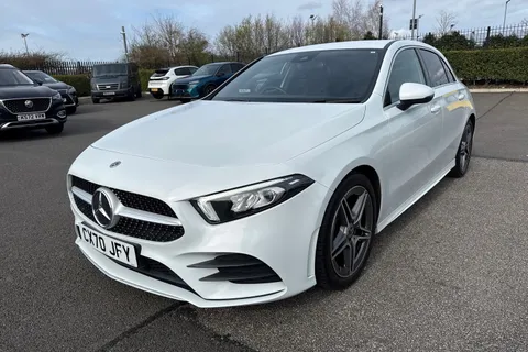 CX70JFY Mercedes-Benz A Class 1.3 A200 AMG Line 7G-DCT Euro 6 (s/s) 5dr Thumbnail #28