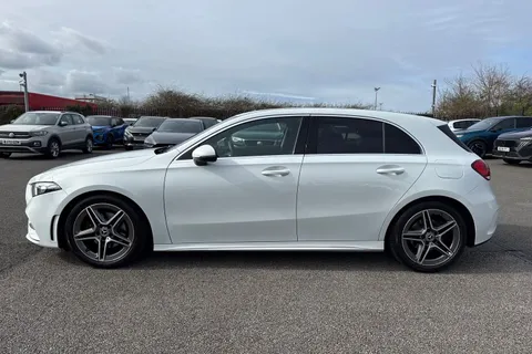CX70JFY Mercedes-Benz A Class 1.3 A200 AMG Line 7G-DCT Euro 6 (s/s) 5dr Thumbnail #31