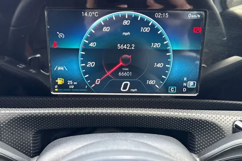 CX70JFY Mercedes-Benz A Class 1.3 A200 AMG Line 7G-DCT Euro 6 (s/s) 5dr Thumbnail #45