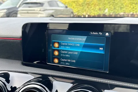 CX70JFY Mercedes-Benz A Class 1.3 A200 AMG Line 7G-DCT Euro 6 (s/s) 5dr Thumbnail #49