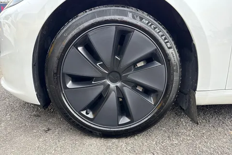 MF25WWG Tesla Model 3 Long Range Auto RWD 4dr Thumbnail #14