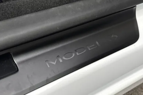 MF25WWG Tesla Model 3 Long Range Auto RWD 4dr Thumbnail #33