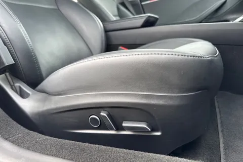 MF25WWG Tesla Model 3 Long Range Auto RWD 4dr Thumbnail #34