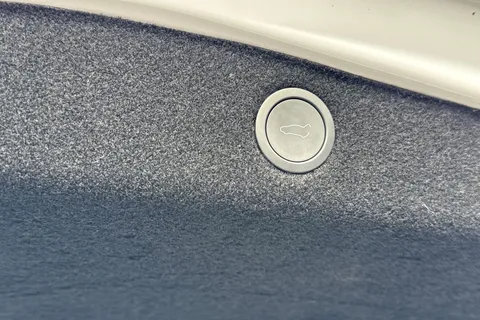 MF25WWG Tesla Model 3 Long Range Auto RWD 4dr Thumbnail #37