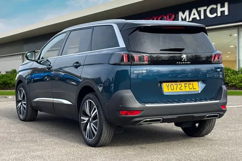 YO72FCL PEUGEOT 5008 1.2 PureTech GT Premium EAT Euro 6 (s/s) 5dr Thumbnail #3