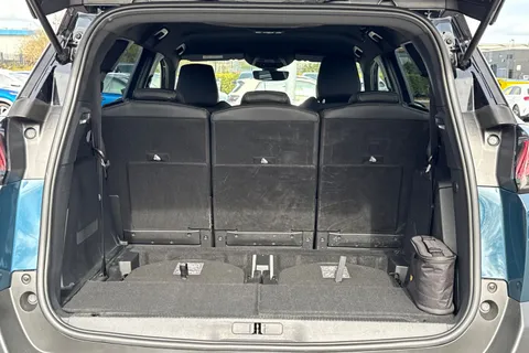 YO72FCL PEUGEOT 5008 1.2 PureTech GT Premium EAT Euro 6 (s/s) 5dr Thumbnail #8