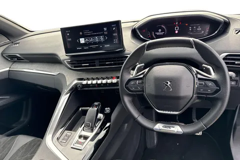 YO72FCL PEUGEOT 5008 1.2 PureTech GT Premium EAT Euro 6 (s/s) 5dr Thumbnail #19