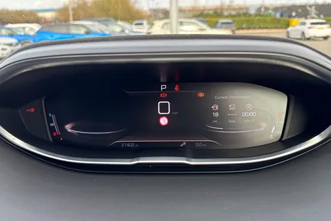 YO72FCL PEUGEOT 5008 1.2 PureTech GT Premium EAT Euro 6 (s/s) 5dr Thumbnail #40