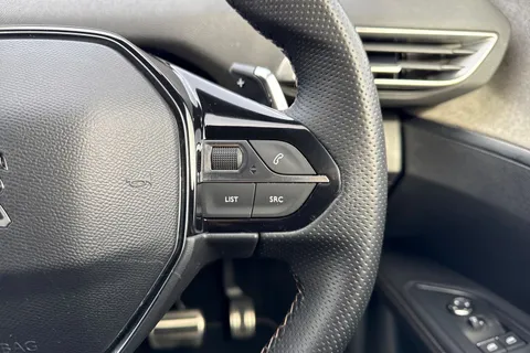 YO72FCL PEUGEOT 5008 1.2 PureTech GT Premium EAT Euro 6 (s/s) 5dr Thumbnail #42