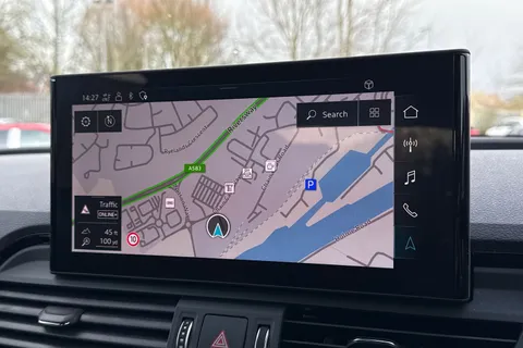 PF23VZU Audi Q5 S line 45 TFSI quattro 265 PS S tronic Thumbnail #40