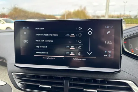 YO72FCL PEUGEOT 5008 1.2 PureTech GT Premium EAT Euro 6 (s/s) 5dr Thumbnail #54