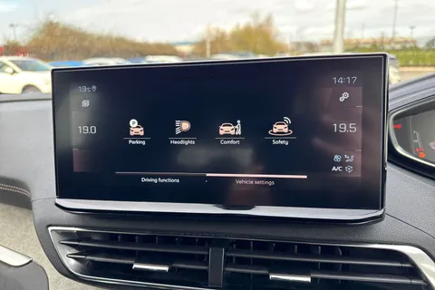 YO72FCL PEUGEOT 5008 1.2 PureTech GT Premium EAT Euro 6 (s/s) 5dr Thumbnail #55