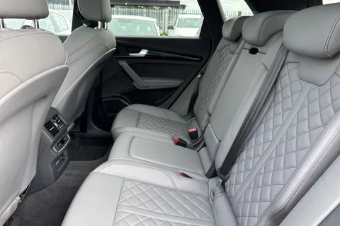 19 of 64 for Audi SQ5 Black Edition TDI 341 PS tiptronic