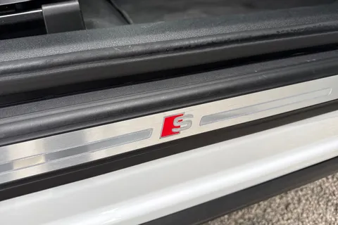 27 of 64 for Audi SQ5 Black Edition TDI 341 PS tiptronic