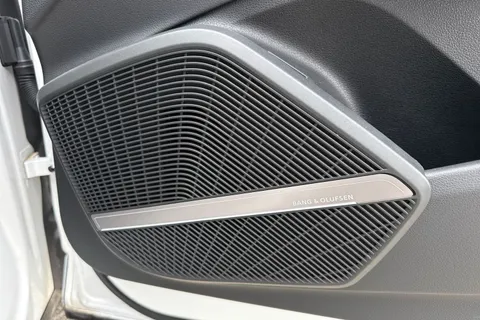 28 of 64 for Audi SQ5 Black Edition TDI 341 PS tiptronic