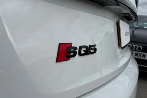 35 of 64 for Audi SQ5 Black Edition TDI 341 PS tiptronic