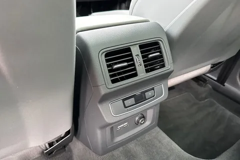 41 of 64 for Audi SQ5 Black Edition TDI 341 PS tiptronic