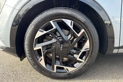 KE72ORL Kia Sportage 1.6 T-GDi MHEV GT-Line S DCT AWD Euro 6 (s/s) 5dr Thumbnail #14