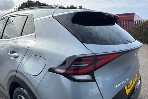 KE72ORL Kia Sportage 1.6 T-GDi MHEV GT-Line S DCT AWD Euro 6 (s/s) 5dr Thumbnail #31