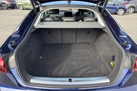 BV24NNM Audi A5 Sport 35 TFSI 150 PS S tronic Thumbnail #7