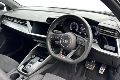PX23OCV Audi A3 2.0 TDI 35 Edition 1 S Tronic Euro 6 (s/s) 4dr Thumbnail #15