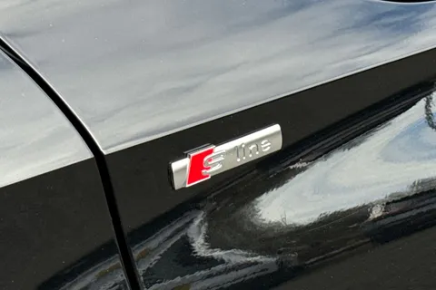 PX23OCV Audi A3 2.0 TDI 35 Edition 1 S Tronic Euro 6 (s/s) 4dr Thumbnail #30