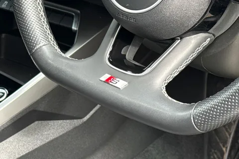 PX23OCV Audi A3 2.0 TDI 35 Edition 1 S Tronic Euro 6 (s/s) 4dr Thumbnail #31